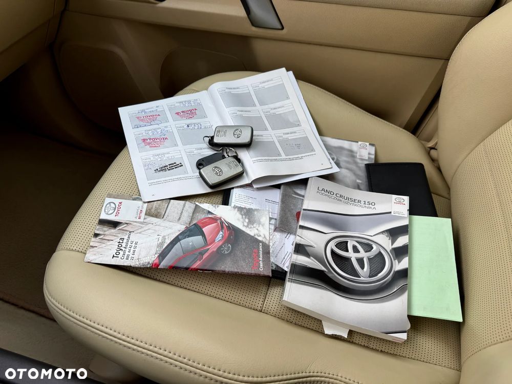 Toyota Land Cruiser LC 2.8 D-4D Premium - 39