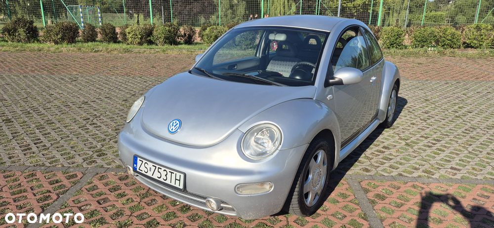 Volkswagen New Beetle - 5