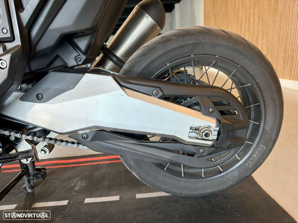 Honda X-ADV - 11