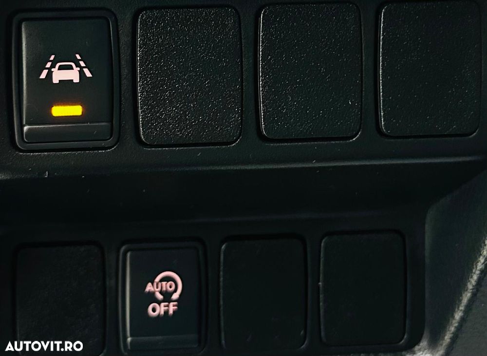 Nissan Qashqai 1.2 DIG-T TEKNA - 12