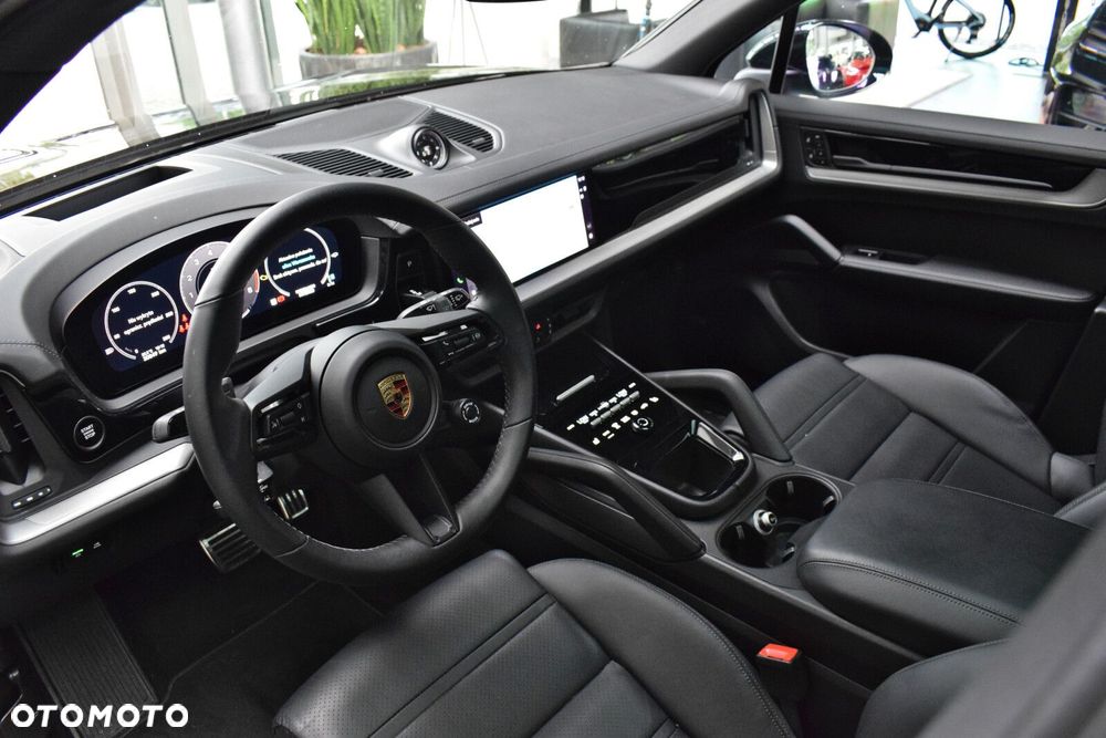 Porsche Cayenne - 7