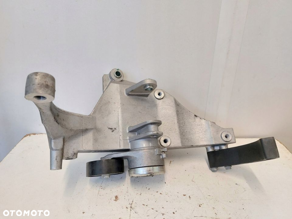 FIAT 500 ABARTH ŁAPA UCHWYT ALTERNATORA 1,4 T-Jet - 2