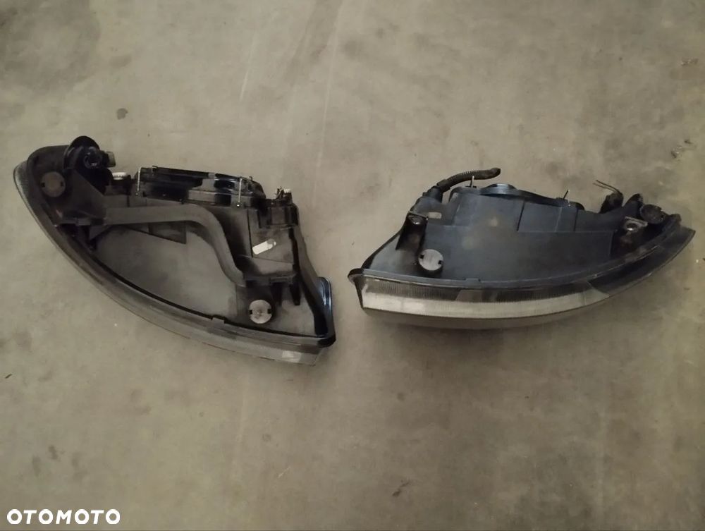 SEATA LEON I TOLEDO II PRZÓD CZARNY  ZDERZAK ATRAPA GRIL REFLEKTOR WZMOCNIENIE CZOŁOWE - 15