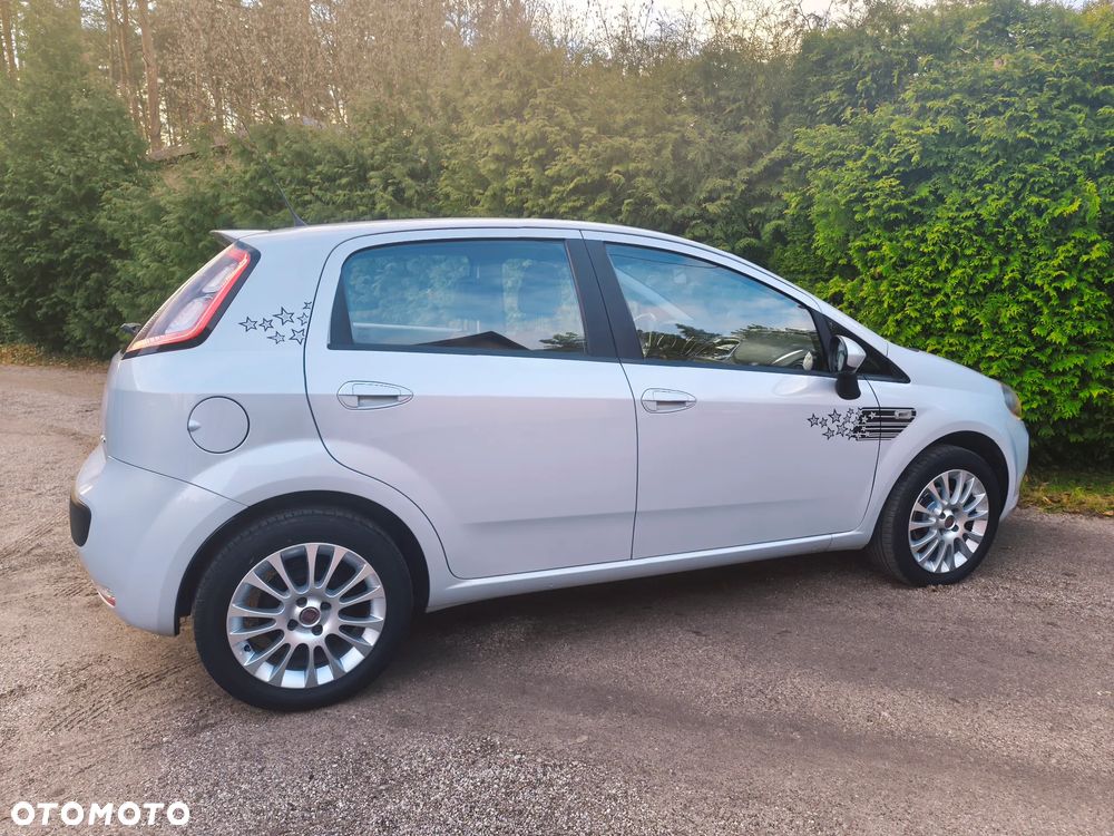 Fiat Punto Evo 1.4 8V Racing - 15