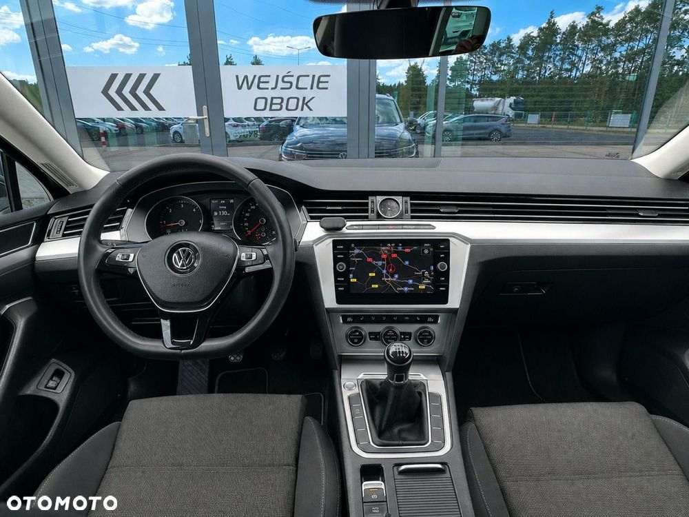 Volkswagen Passat Variant 2.0 TDI BMT Comfortline - 9