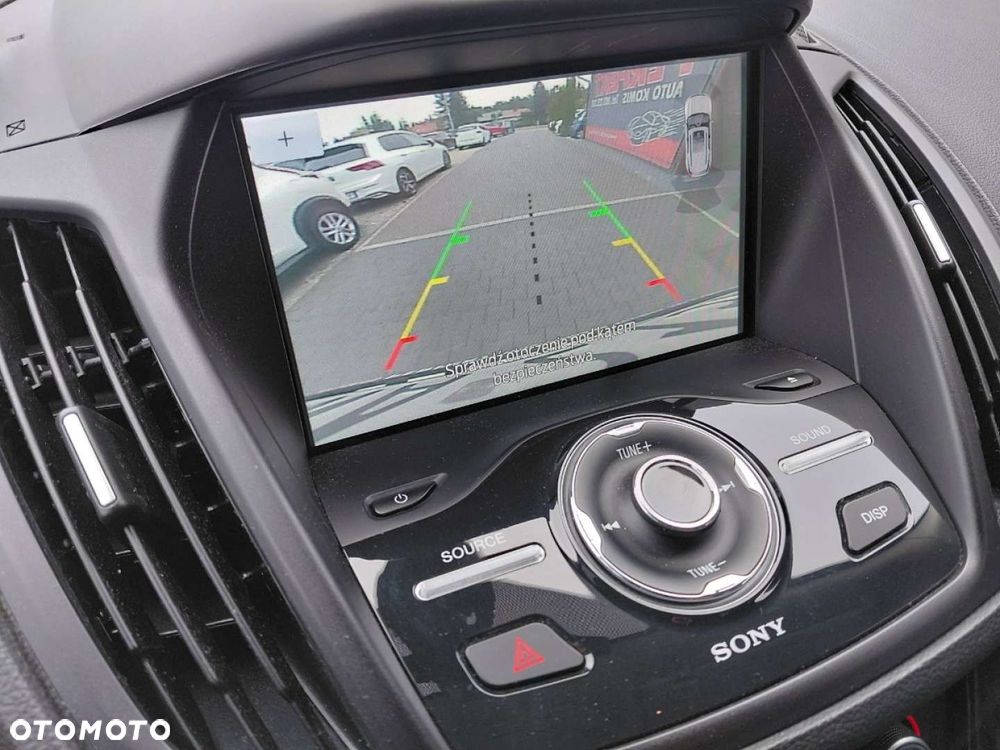 Ford Kuga - 10