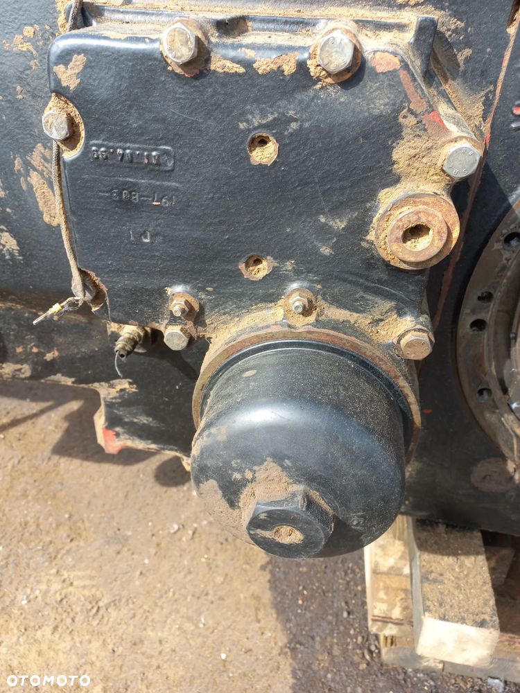 Skrzynia biegów Massey Ferguson 8240 POWERSCHIFT 8260,8270,8280,0123456789R,DYFERENCJAŁ,405B3,ATAK,607449,825,ARES,YZ150113RGH,3779194M93,0538201063,KOSZ,wałek,8210,8220,8230,8250 - 2