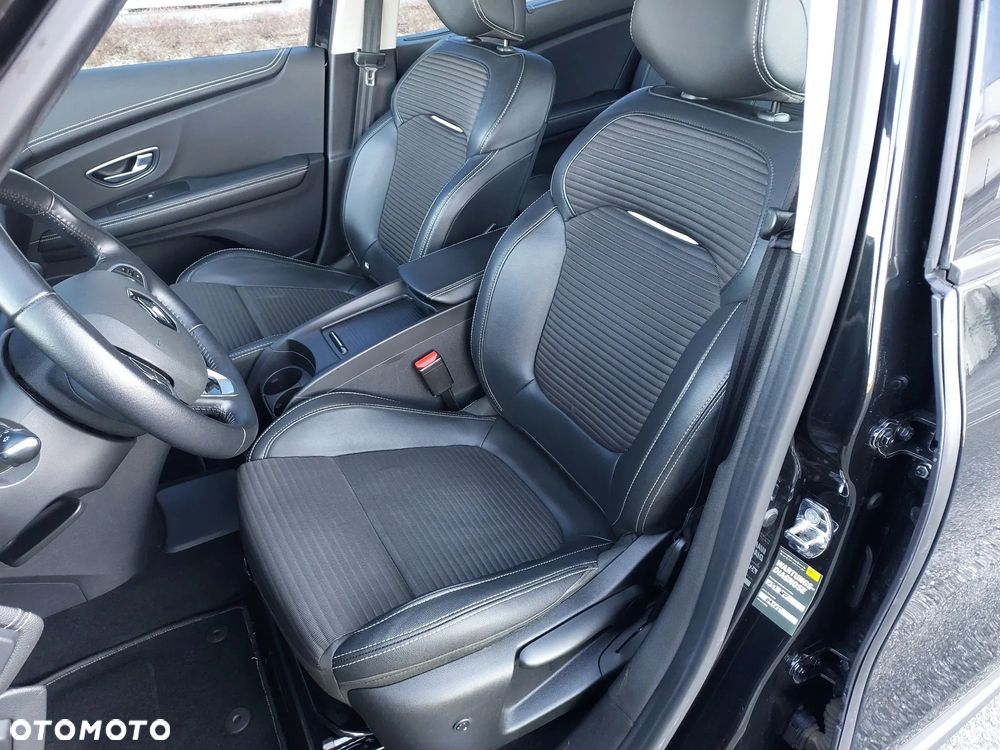 Renault Scenic 1.3 TCe Energy Intens EDC - 21