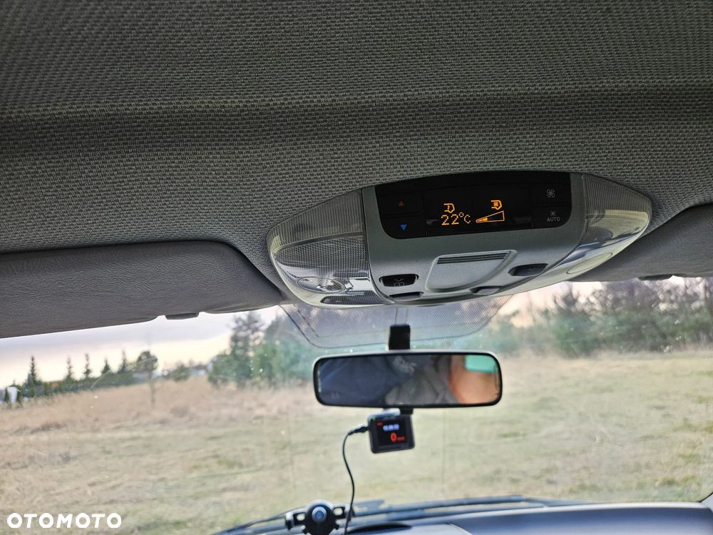 Mercedes-Benz Vito Lang SHUTTLE - 12