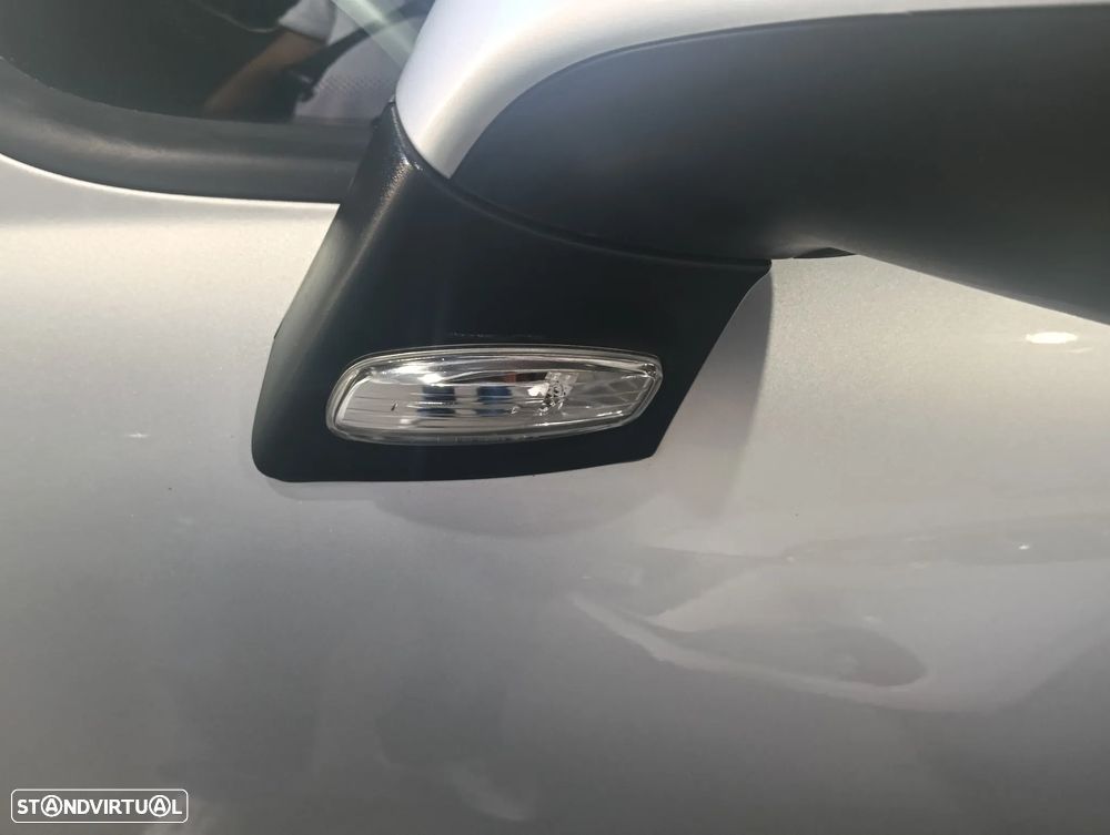Peugeot 207 1.4 16V Open - 16