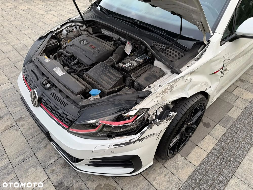 Volkswagen Golf GTI (BlueMotion Technology) DSG Performance - 7