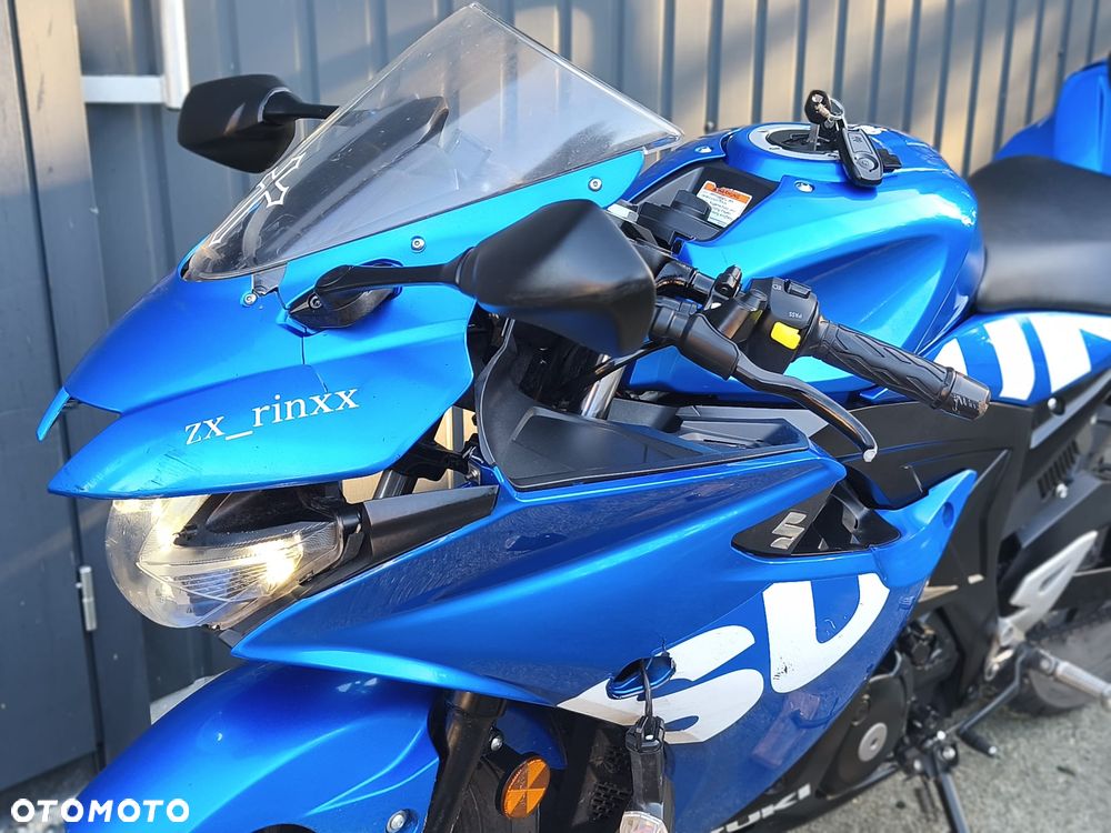 Suzuki GSX-R - 8