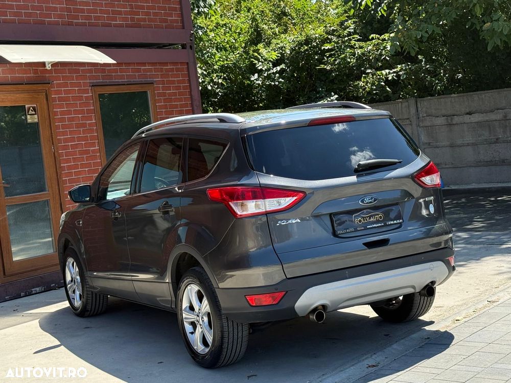 Ford Kuga - 36