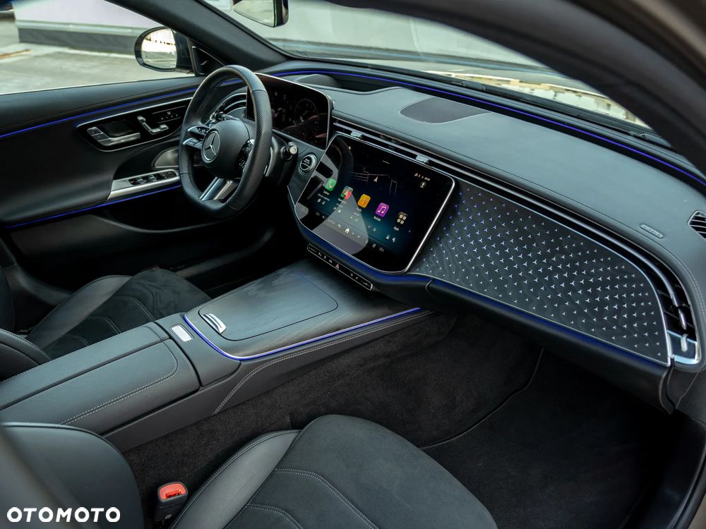 Mercedes-Benz Klasa E 300de 4Matic 9G-TRONIC Edition AMG Line - 17