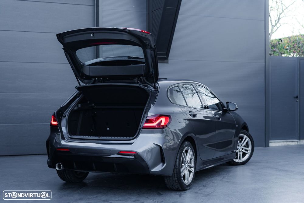 BMW 116 d Pack Desportivo M - 29
