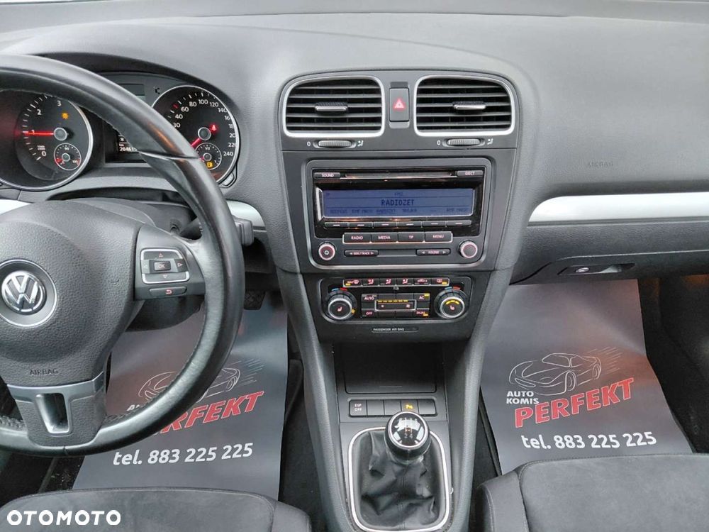 Volkswagen Golf - 19