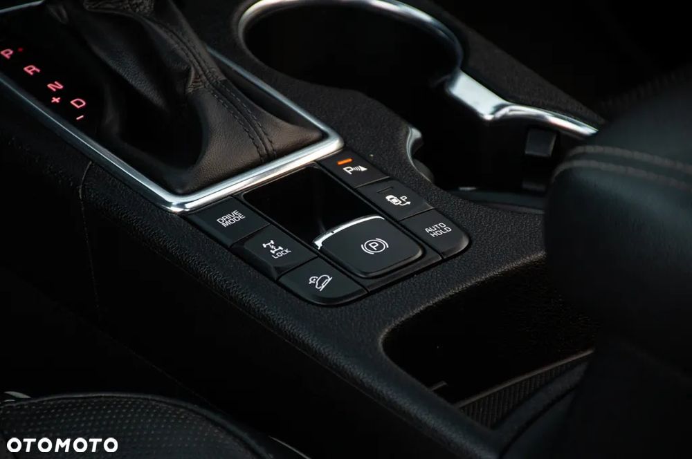 Kia Sportage 2,0 CRDI AWD GT Line - 21