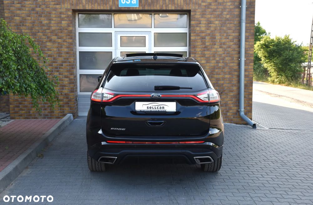Ford Edge 2.0 TDCi Bi-Turbo 4x4 ST-LINE - 31