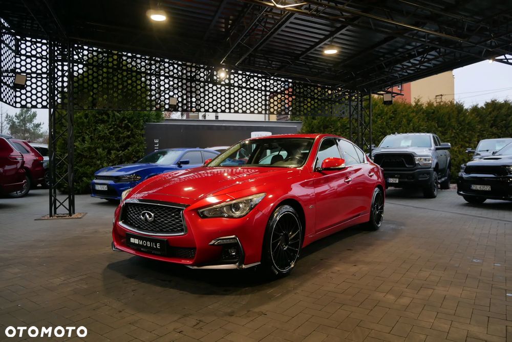 Infiniti Q50 - 1
