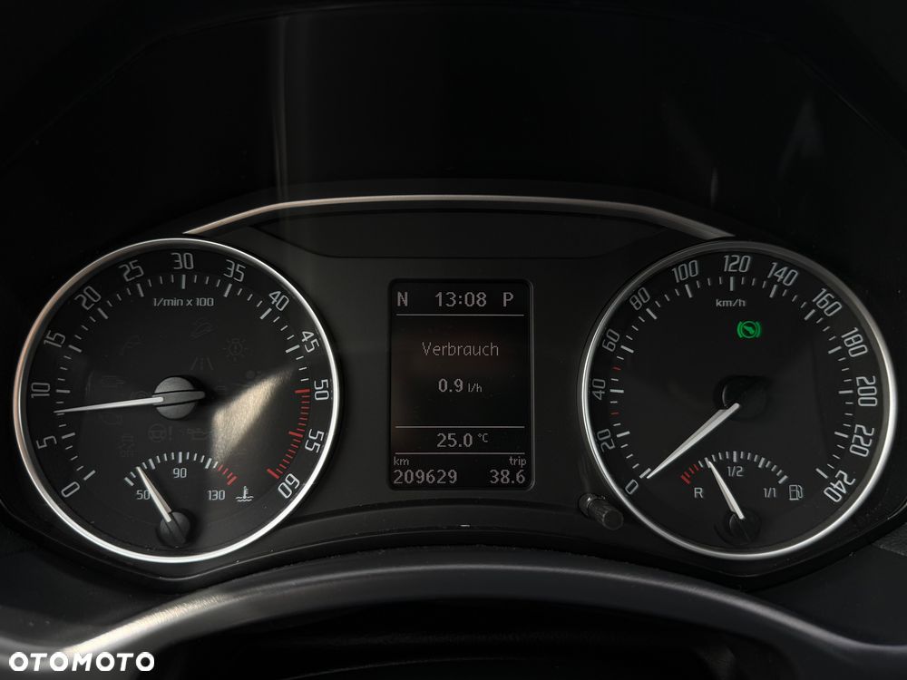 Skoda Octavia 2.0 TDI DPF DSG Team Edition - 13