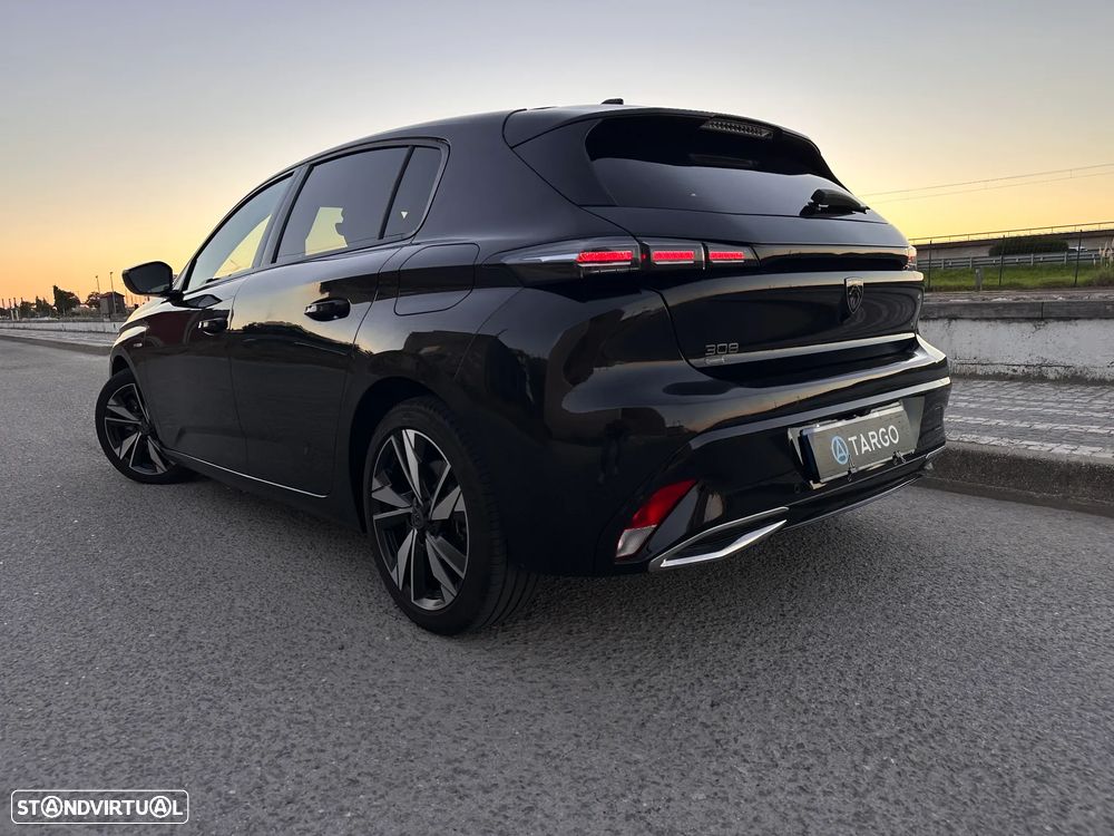 Peugeot 308 1.6 Hybrid Allure Pack e-EAT8 - 11