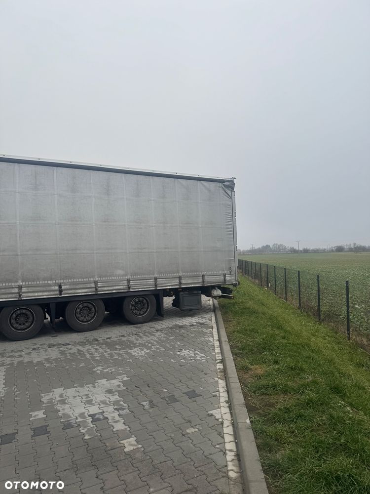 Schmitz Cargobull SCB*S3T - 2