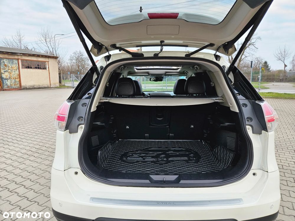 Nissan X-Trail 1.6 DIG-T Tekna 2WD - 39