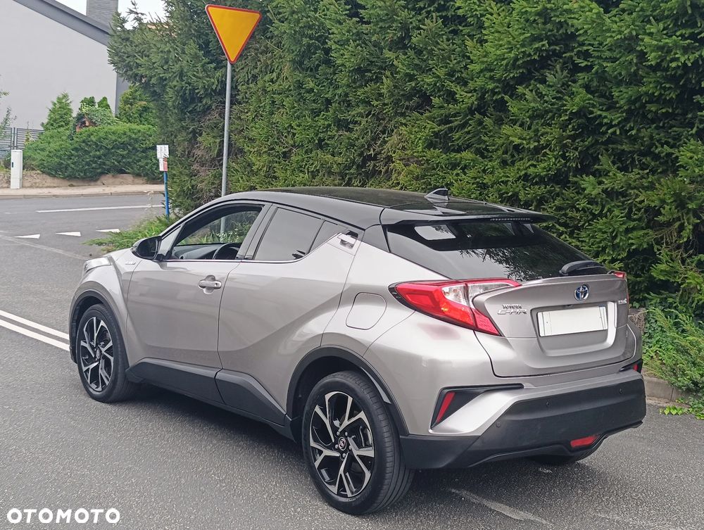 Toyota C-HR Business-Edition - 1