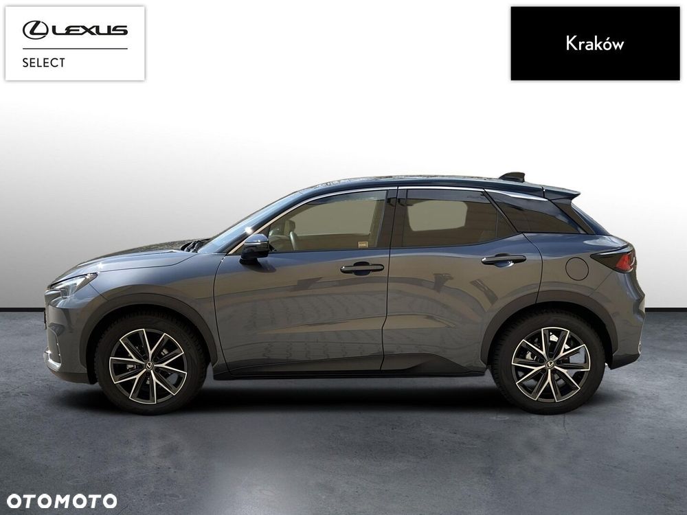 Lexus LBX 1.5 Hybrid Emotion - 2