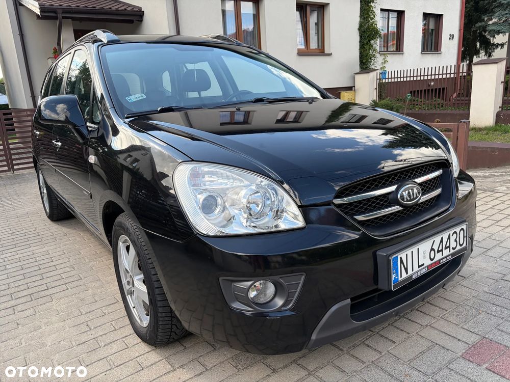 Kia Carens - 6
