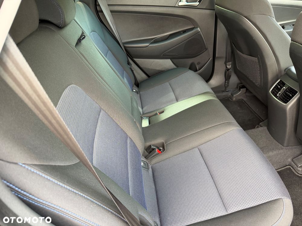 Hyundai Tucson - 16