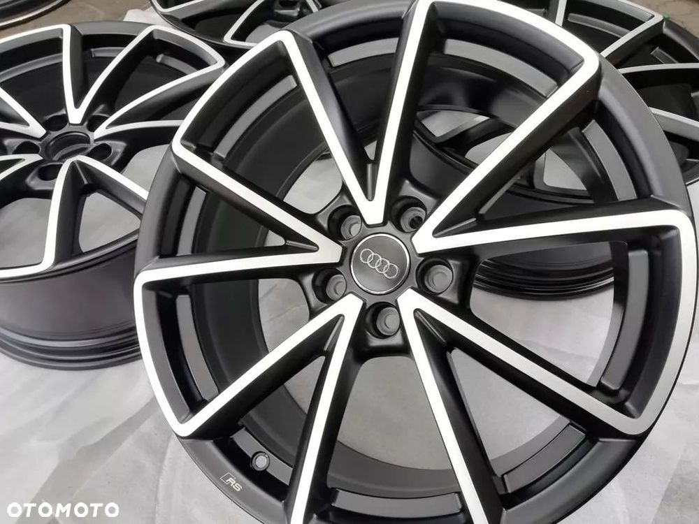 AUDI s4 a4 q3 8W0 19'' RS mat - 1