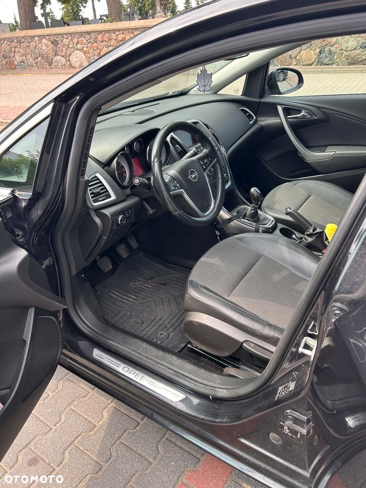 Opel Astra 1.4 Turbo - 8