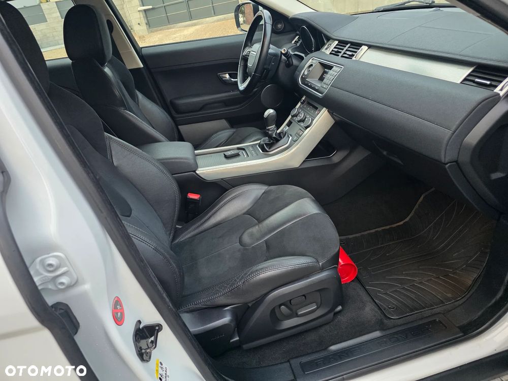 Land Rover Range Rover Evoque - 28