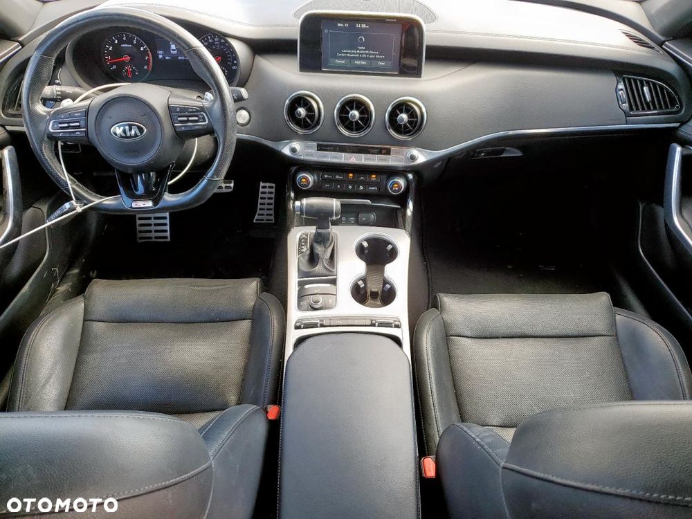 Kia Stinger 3.3 T-GDI AWD GT - 8