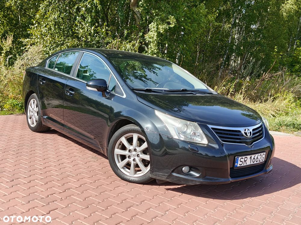 Toyota Avensis 2.0 D-4D Premium - 1