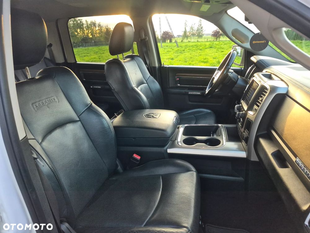 RAM 1500 - 17
