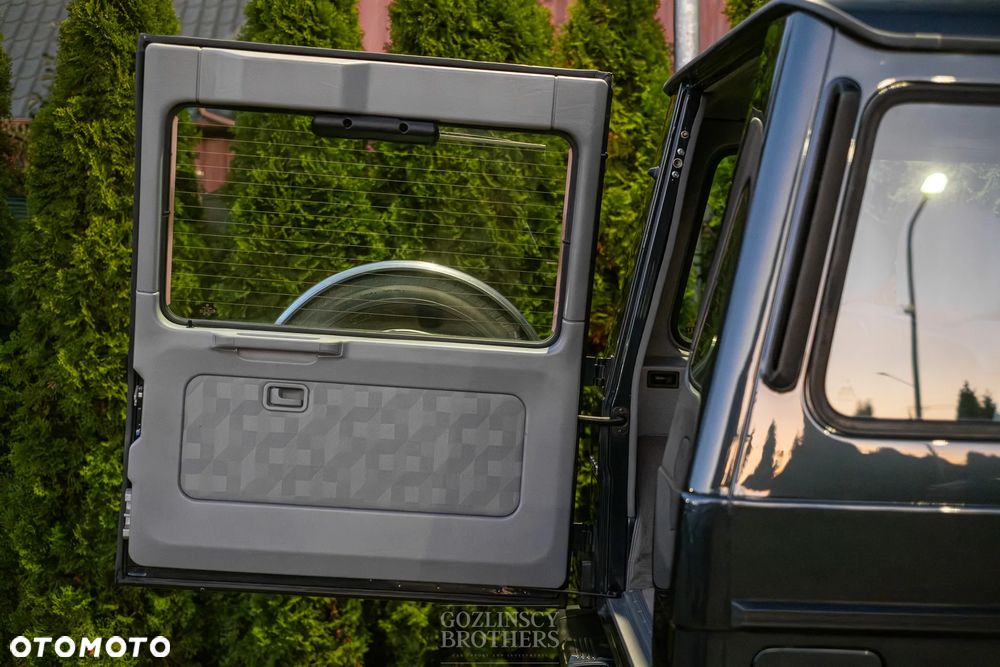 Mercedes-Benz Klasa G 320 - 18
