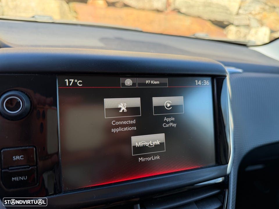 Peugeot 208 - 4