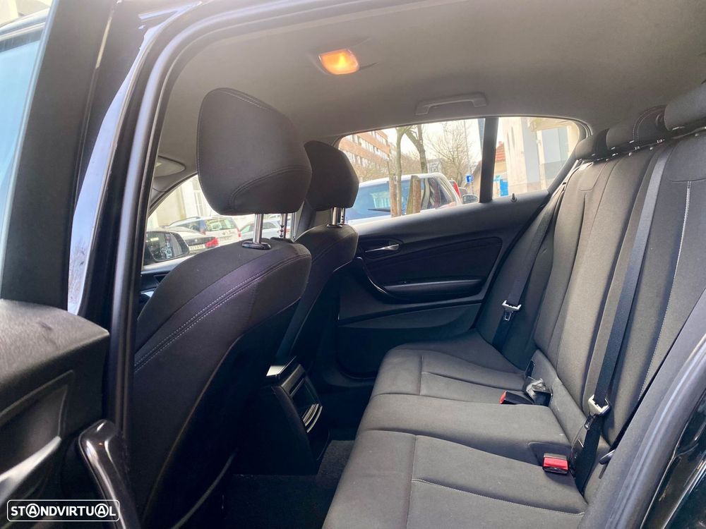 BMW 116 d EDynamics Line Sport - 28