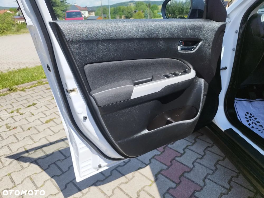 Suzuki Vitara 1.6 DDiS (4x2) Comfort - 19