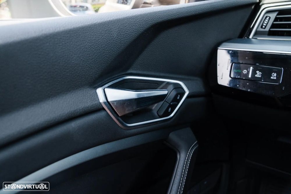 Audi e-tron Sportback 50 quattro Advanced - 31