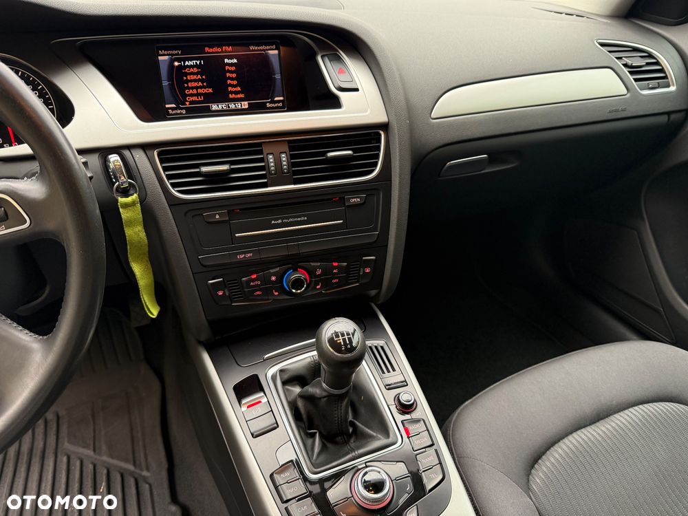 Audi A4 Avant - 14