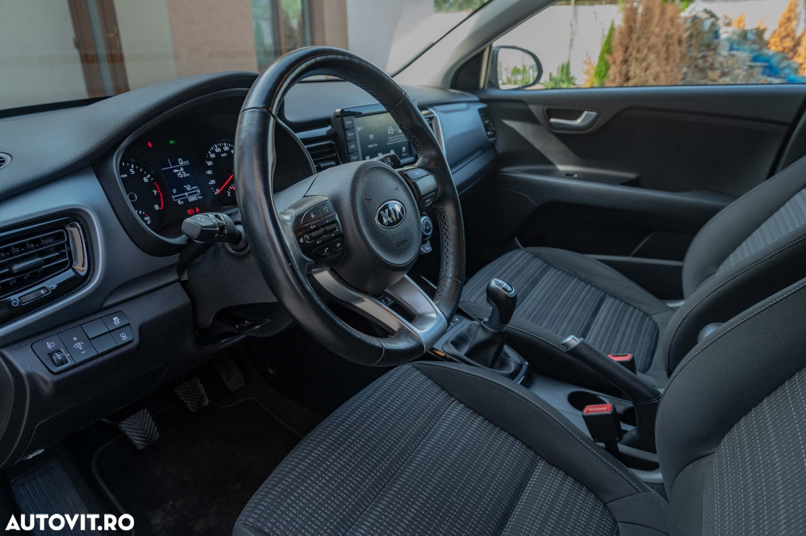 Kia Stonic 1.0 T-GDI Trend - 25