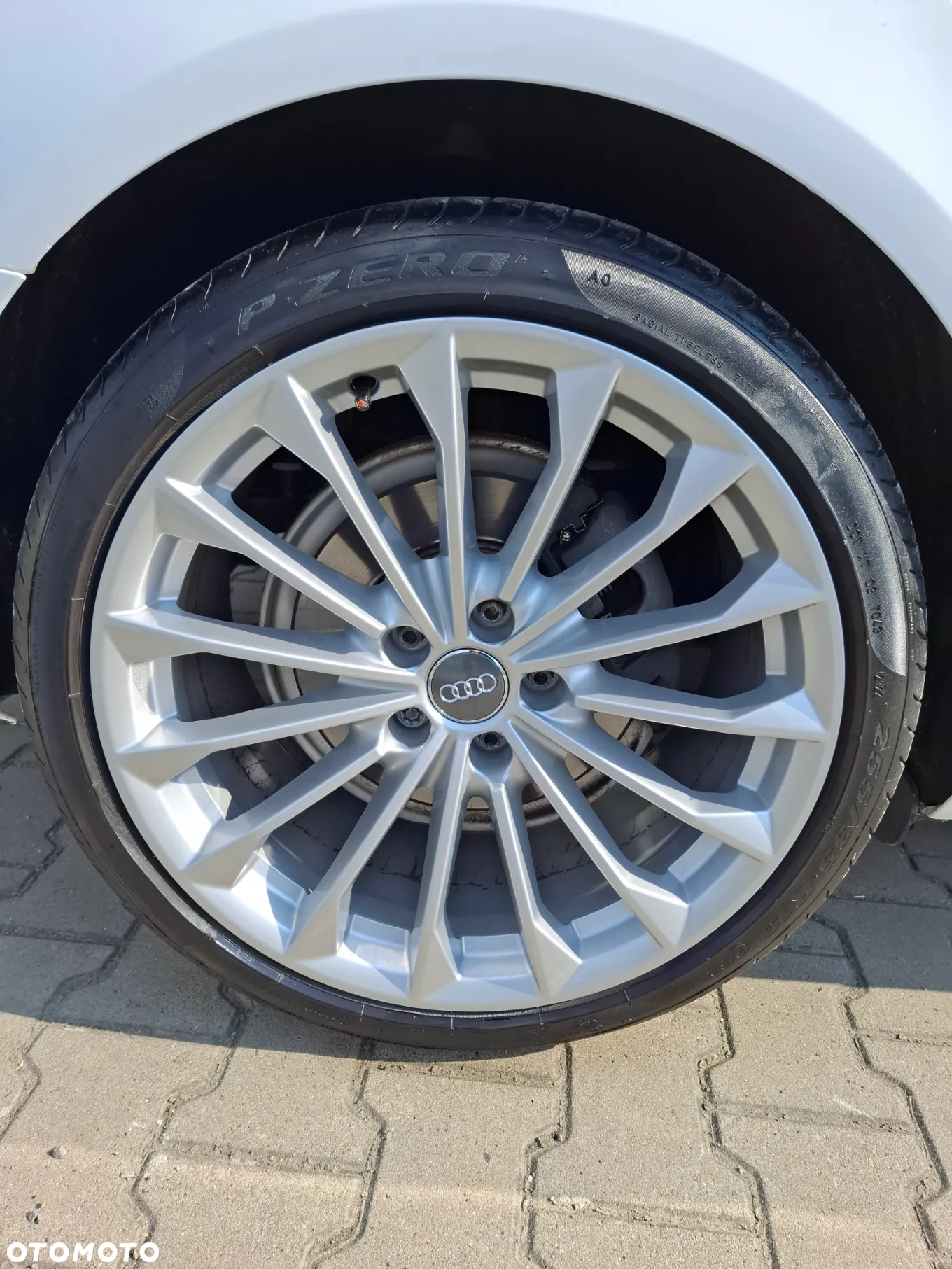 Audi A4 2.0 TDI - 11