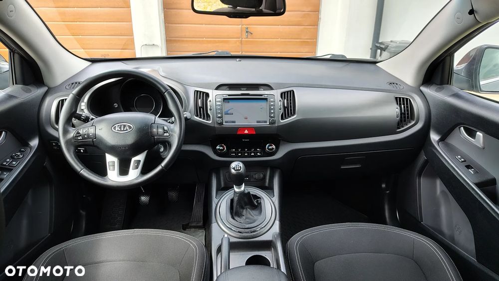 Kia Sportage 2.0 CRDI M - 13