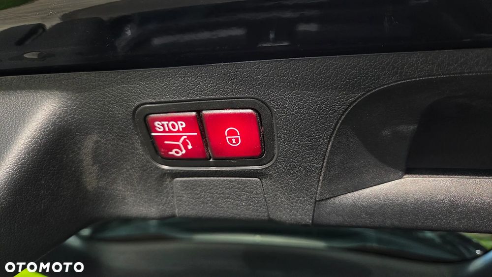 Mercedes-Benz CLA 250 e PHEV 8G-DCT - 17