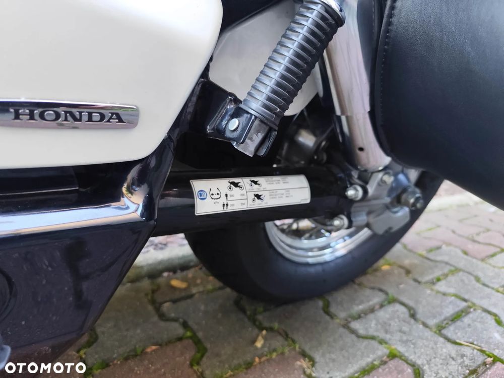 Honda Shadow - 24