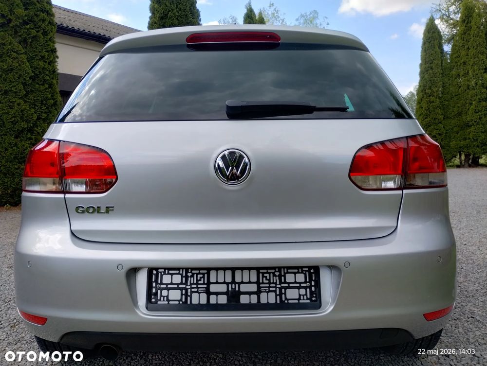 Volkswagen Golf 1.6 TDI DPF Trendline - 17