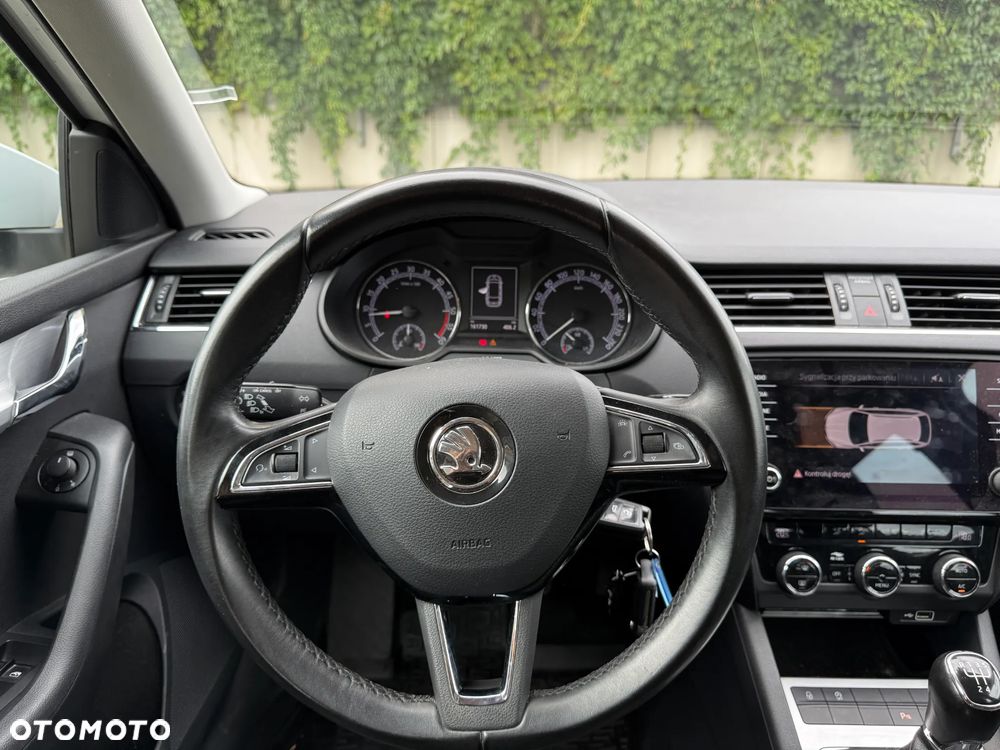 Skoda Octavia 1.6 TDI Ambition - 9